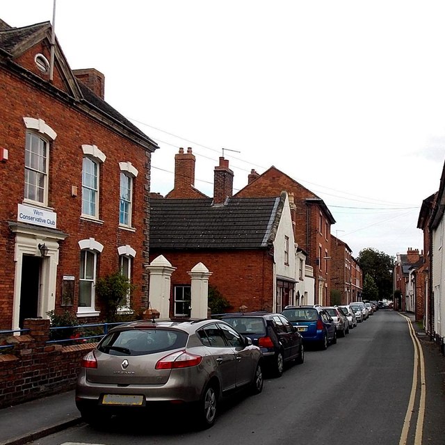 No invoice required, nor to specify if VAT applies for parking fees