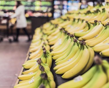 fruit bananas supermarket groceries supermarket foodstuff
